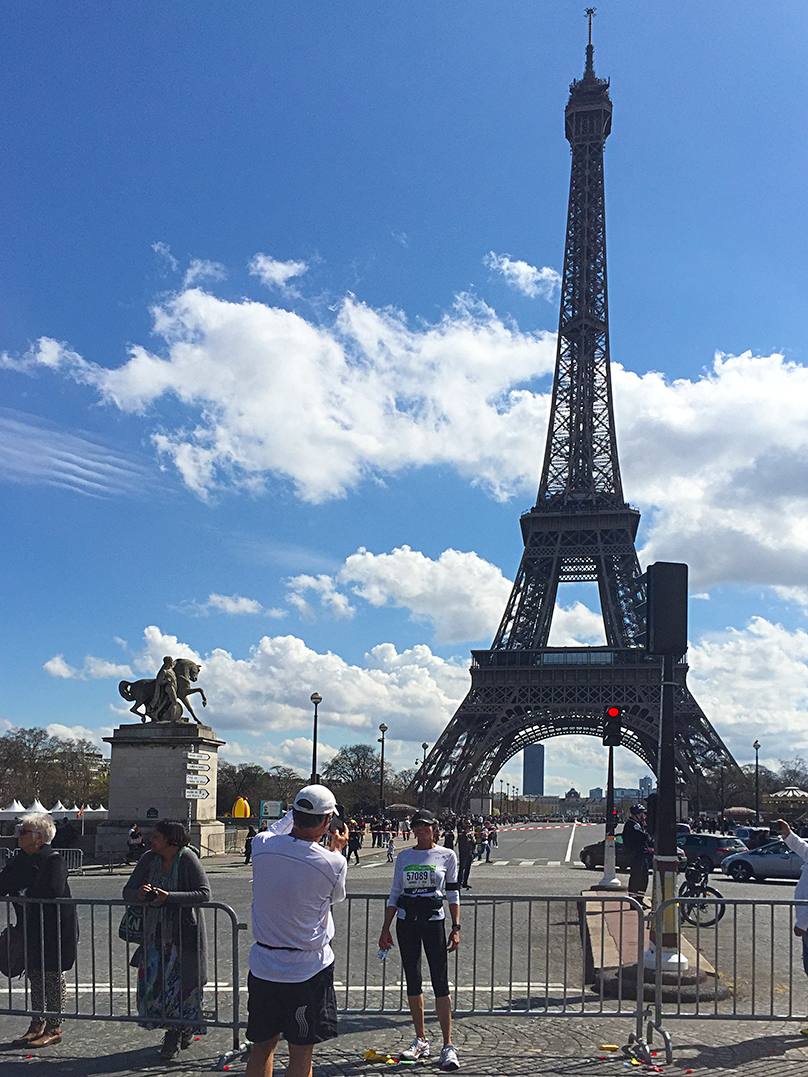 Paris Marathon 2016 Tour Eiffel